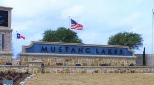 Mustang Lakes
